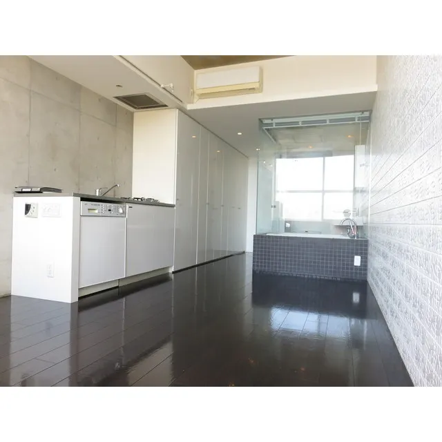 Ipse Gakugei Daigaku - Interior - ["Floor", "Flooring", "Property"]