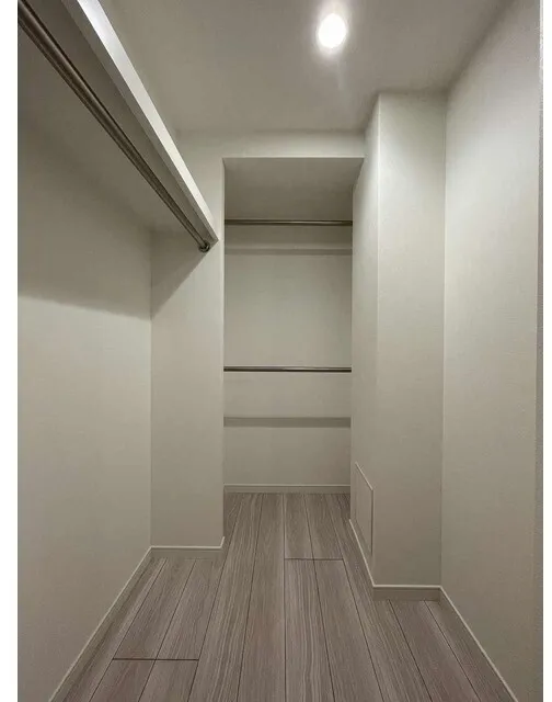 Comforia Liv Bunkyo Gokokuji - Interior - ["Flooring", "Wood", "Floor"]