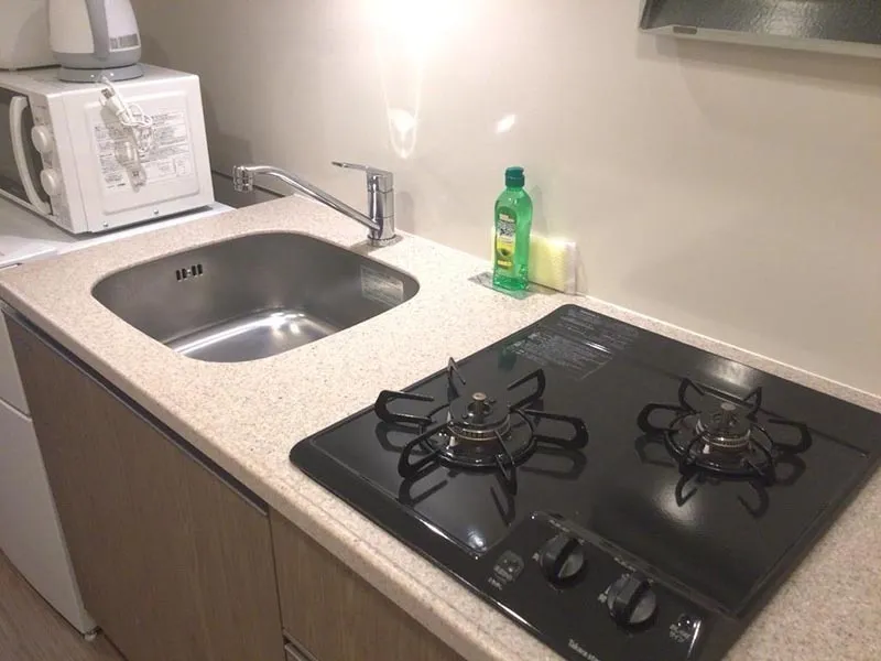 Mynavi STAY Grande Ueno - Interior - ["Kitchen", "Kitchen Sink", "Major appliance"]
