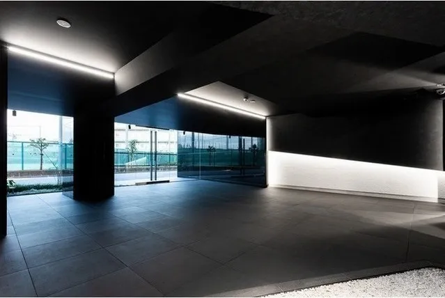 Kelia Nishimagome Asyl Coat - Exterior - ["Light", "Architecture", "Lighting"]