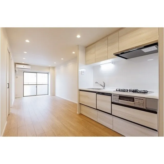 Milia Residence Oshiage - Interior - ["Cabinetry", "Furniture", "Countertop"]