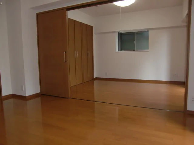 Residia Bunkyo Hongo - Interior - ["Flooring", "Floor", "Wood flooring"]