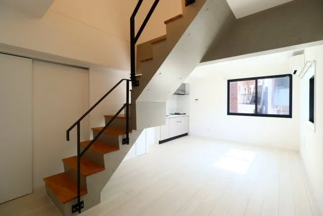 Bright Sumiyoshi - Interior - ["Wood", "Flooring", "Floor"]