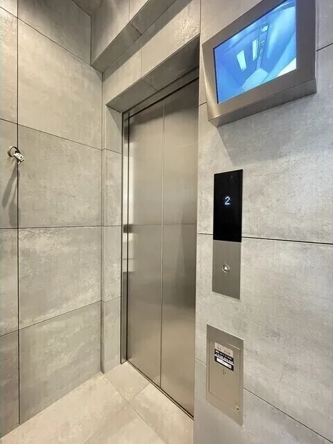 Comforia Liv Kayabacho - Other - ["Elevator", "Glass", "Silver"]