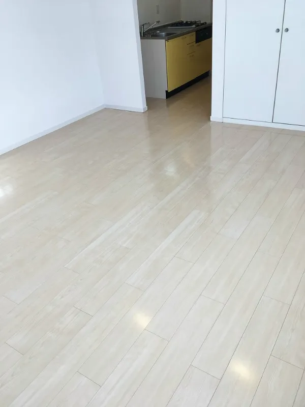 Taishido East - Interior - New flooring has been replaced