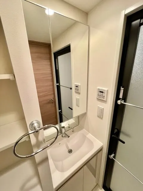 RESIDIA Shinagawa Seaside - Interior - ["Flooring", "Floor", "Interior design"]
