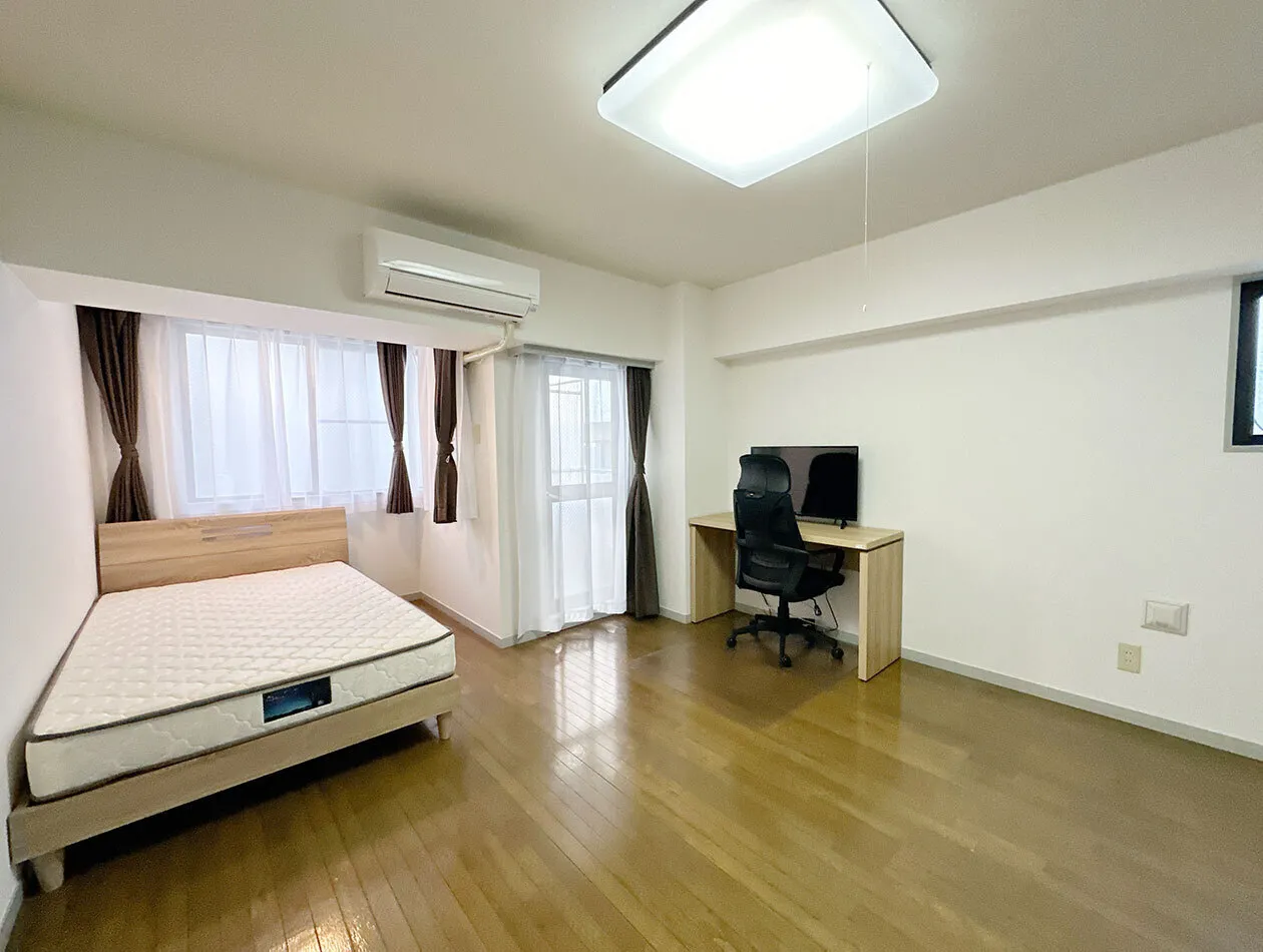 Mynavi Stay Daitabashi - Interior - ["Furniture", "Wood", "Flooring"]
