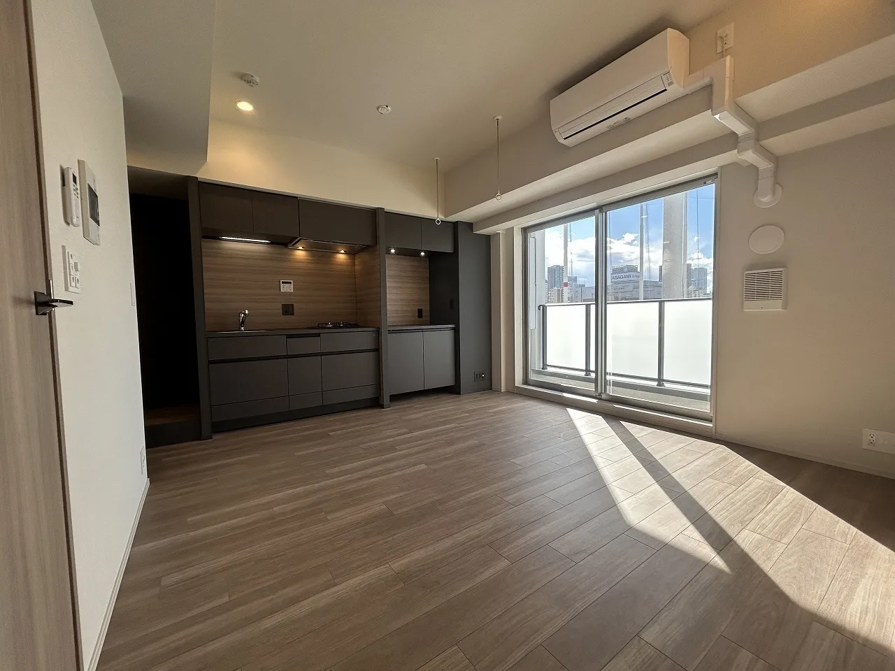 Blanchiesta Kiba - Interior - ["Flooring", "Floor", "Wood flooring"]