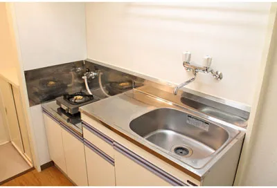 Court Sanya - Interior - ["Plumbing fixture", "Sink", "Tap"]