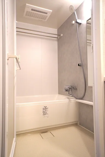 J.GRAN Court Shinagawa Nishi-Oi EAST - Interior - ["Shower head", "Plumbing fixture", "Shower"]