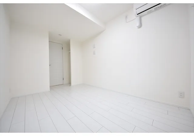 Le Coeur Shibuya Honmachi - Interior - ["White", "Flooring", "Floor"]