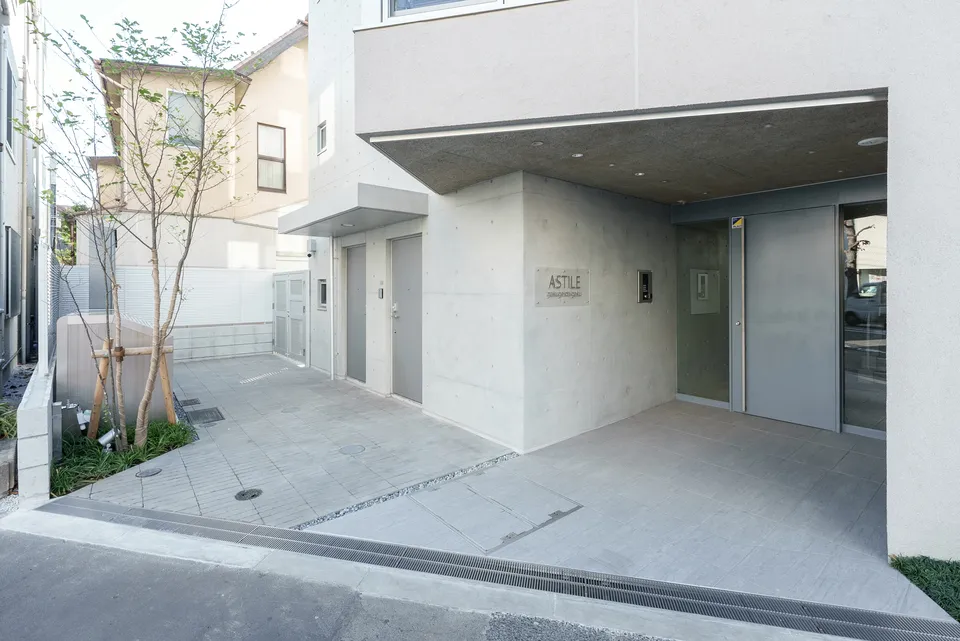 Hmlet Gakugei Daigaku - Exterior - []