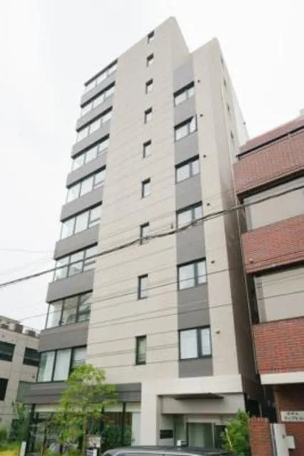 Park Axis Minami Aoyama 7 Chome - Exterior - ["Building", "Window", "Plant"]