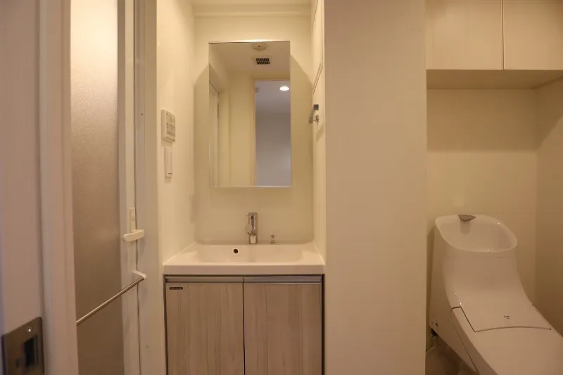 Atrio Flats Nakano - Interior - ["Flooring", "Floor", "Wall"]