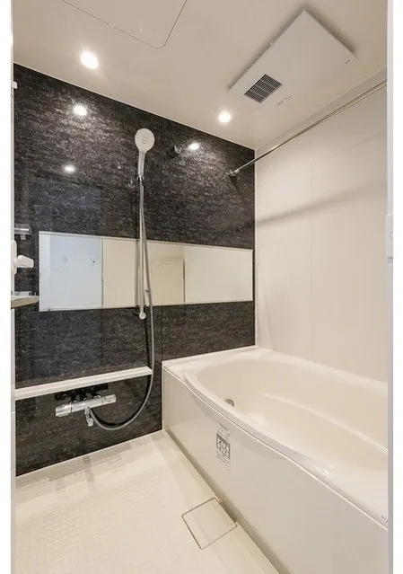 Comforia Liv Bunkyo Gokokuji - Interior - ["Flooring", "Plumbing fixture", "Interior design"]
