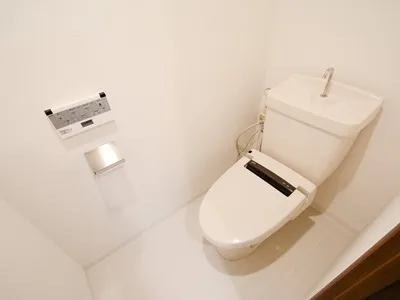 Roppongi View Tower - Interior - ["Plumbing fixture", "Flooring", "Floor"]