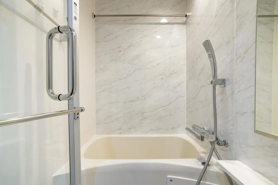 Hmlet Takadanobaba - Interior - ["Bathroom", "Plumbing fixture", "Wall"]