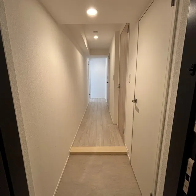 Park Axis Shinagawa Tennozu Isle - Interior - ["Flooring", "Floor", "Wood"]