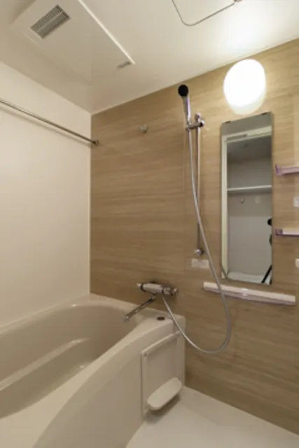 IPSE Magome - Interior - ["Plumbing fixture", "Bathroom", "Flooring"]