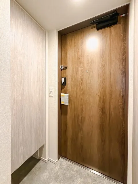 Brookside Residence Kiba - Interior - ["Wall", "Wood", "Flooring"]