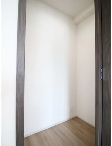 Prele Duc Kameido VI - Interior - []