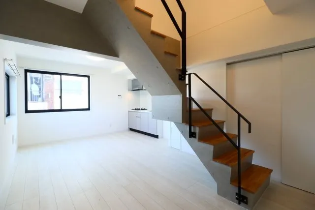 Bright Sumiyoshi - Interior - ["Wood", "Floor", "Flooring"]