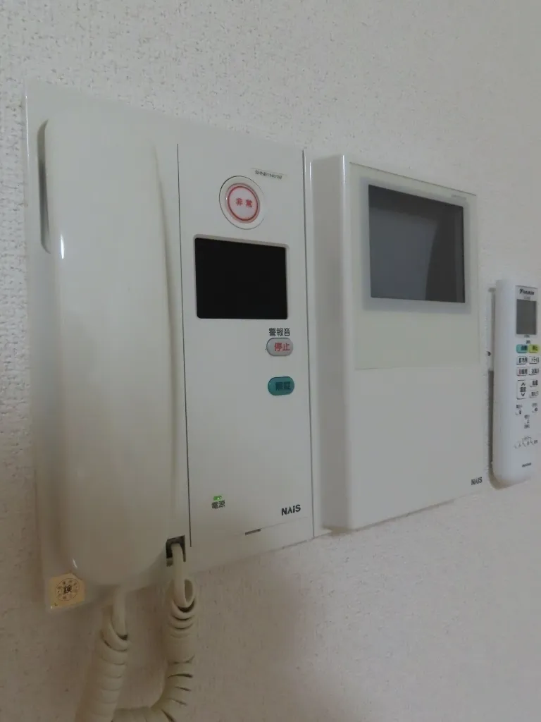 Pacific Court Meguro Minami - Interior - ["Electronic device", "Electronics", "Technology"]
