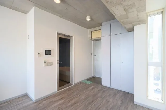 Cynthia Sangenjaya Residence Cafe - Interior - ["Flooring", "Floor", "Ceiling"]