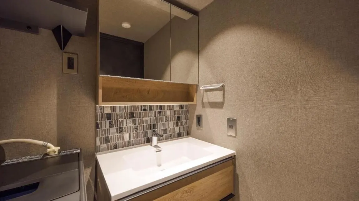 Hmlet Shibuya Ohashi - Interior - []