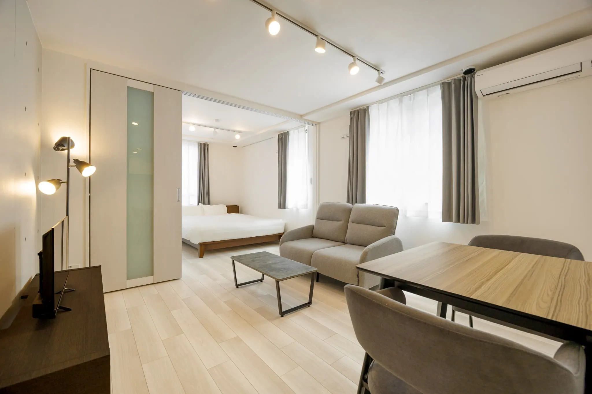 Hmlet Sakurajosui - Interior - ["Interior design", "Flooring", "Furniture"]