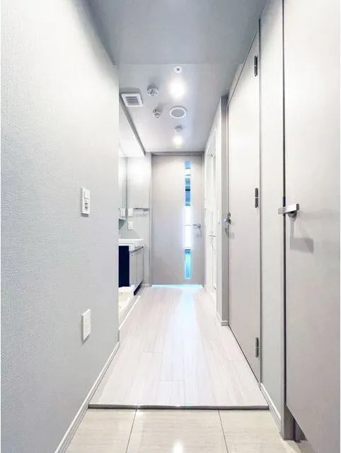 AIFLAT Wakamatsu Kawada - Interior - ["Flooring", "Floor", "Ceiling"]