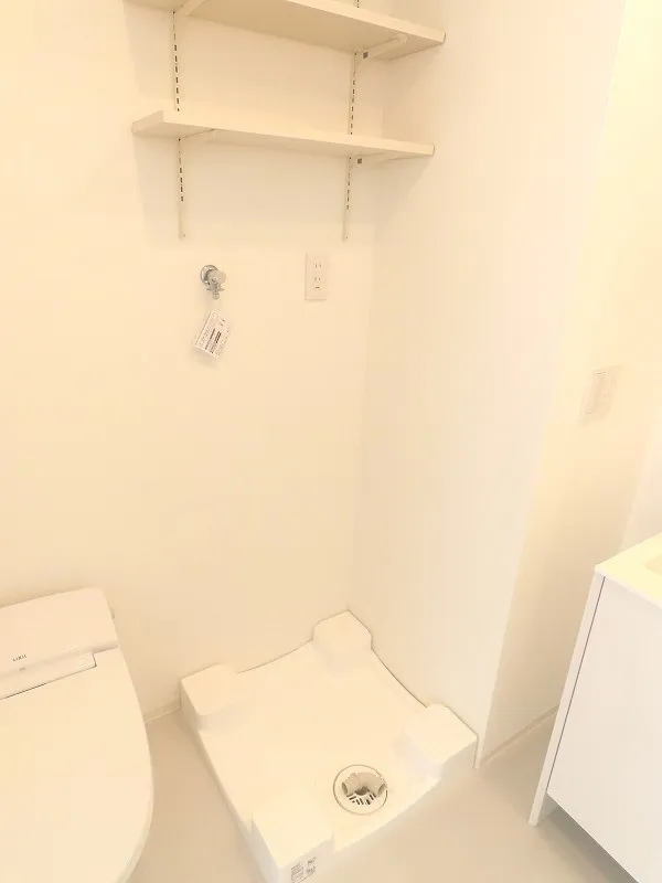 Primal Ryogoku EAST - Interior - ["Flooring", "Plumbing fixture", "Floor"]