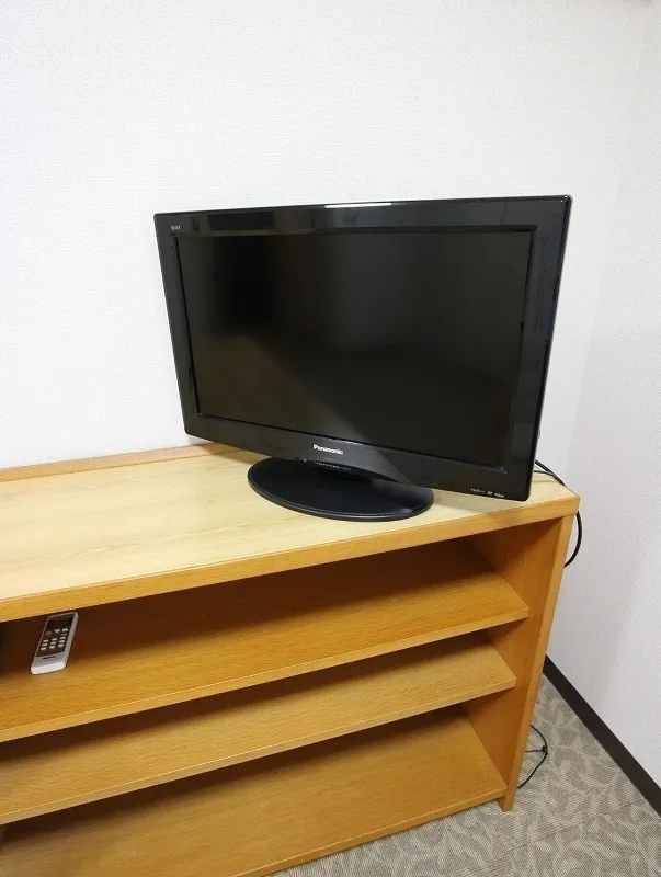 Maison Otsuka - Interior - ["Furniture", "Wood", "Electronic device"]