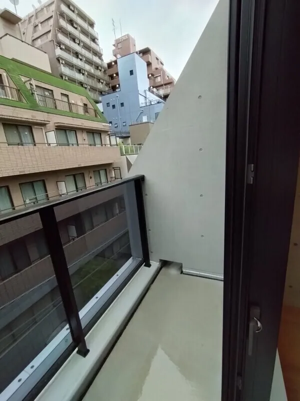 Fullea Hongo - Interior - ["Apartment", "Glass", "Condominium"]