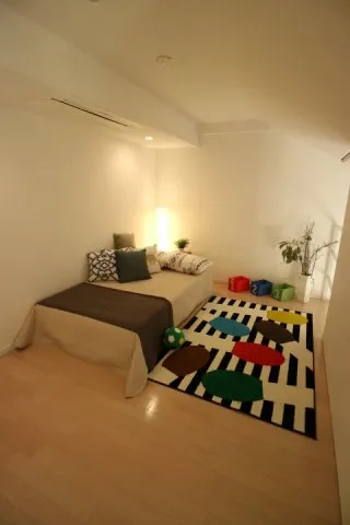 Prime Urban Ichigaya Nakanocho - Interior - ["Furniture", "Property", "Building"]