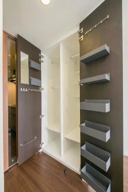 NJK MARQUIS OMOTESANDO - Interior - ["Stairs", "Property", "Room"]