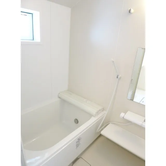Comodia Misuzu - Interior - ["Bathtub", "Property", "Fixture"]