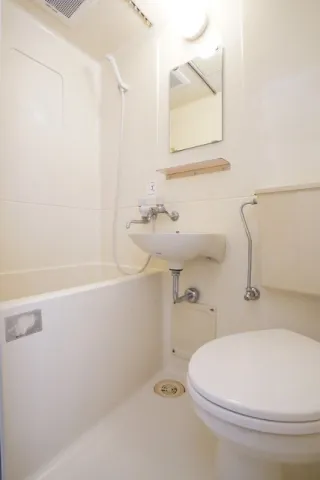 Excellent Heim Shimotakaido - Interior - ["Bathroom", "Plumbing fixture", "Toilet seat"]