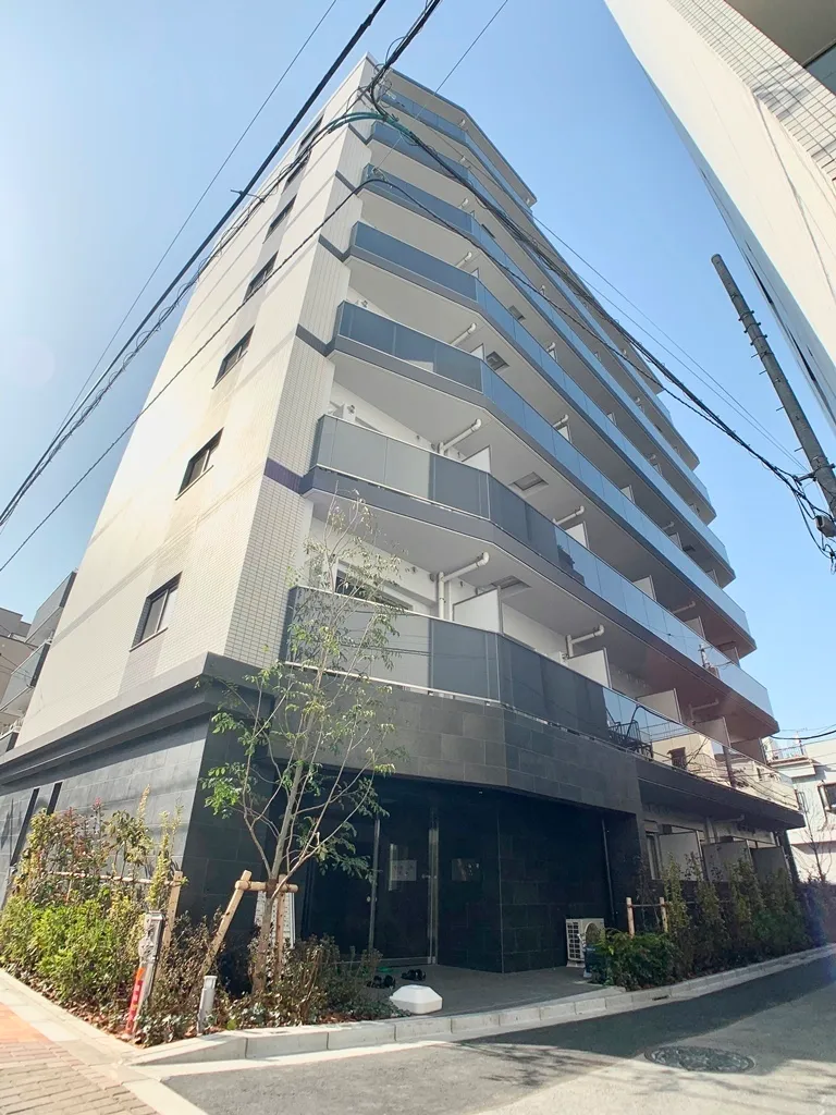 Gran Casa Sumiyoshi - Exterior - ["Building", "Plant", "Sky"]