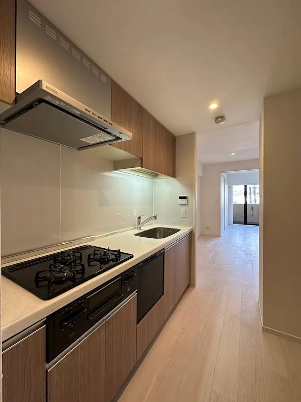 Gramercy Ebisu - Interior - ["Countertop", "Cabinetry", "Furniture"]