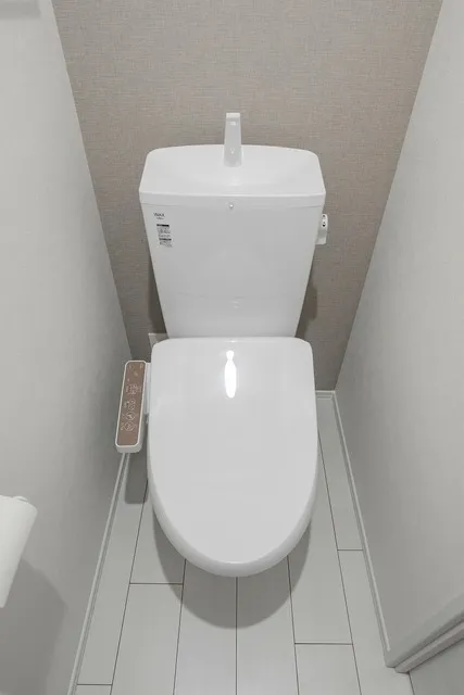Aglaia Shinjuku Nishiochiai - Interior - ["Toilet seat", "Toilet", "White"]