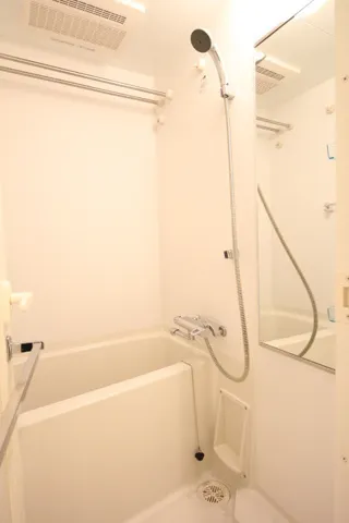 PROUD FLAT Kamata II - Interior - ["Plumbing fixture", "Flooring", "Floor"]