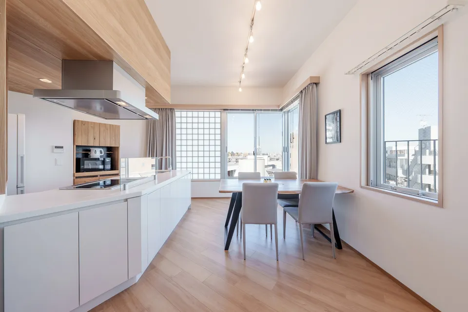 Hmlet Gakugei Daigaku - Interior - ["Interior design", "Flooring", "Floor"]
