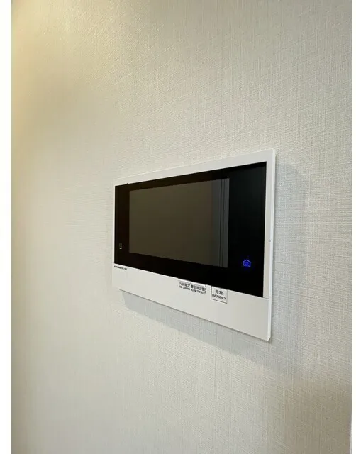 Comforia Liv Minamisunamachi East - Interior - ["Electronic device", "Display device", "Electronics"]
