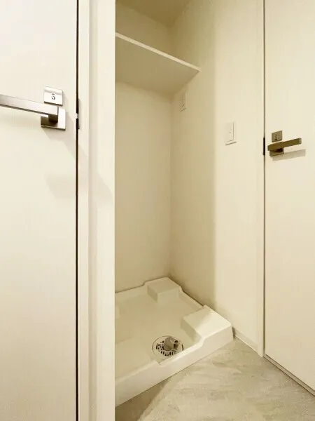 Brillia Ist Asakusa - Interior - ["Wall", "Wood", "Flooring"]