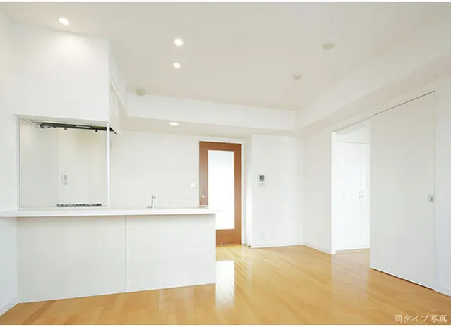 Comforia Kudan - Interior - ["Property", "Room", "Ceiling"]