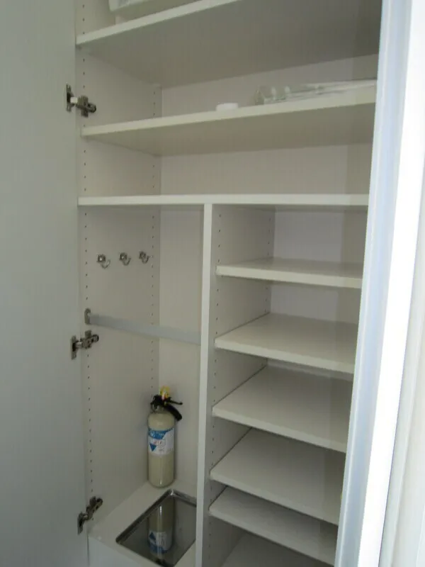Court Hills Hiroo Minami - Interior - ["Shelving", "Shelf", "Cupboard"]