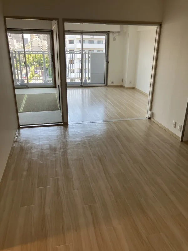 Sonnenheim Kitasuna - Interior - ["Flooring", "Floor", "Wood"]