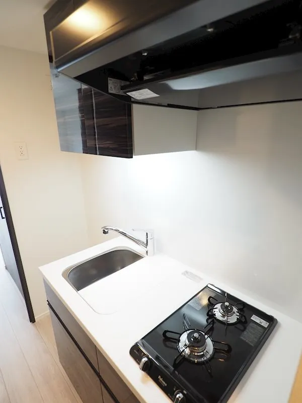 La Class Kamata II - Interior - ["Tap", "Countertop", "Cabinetry"]