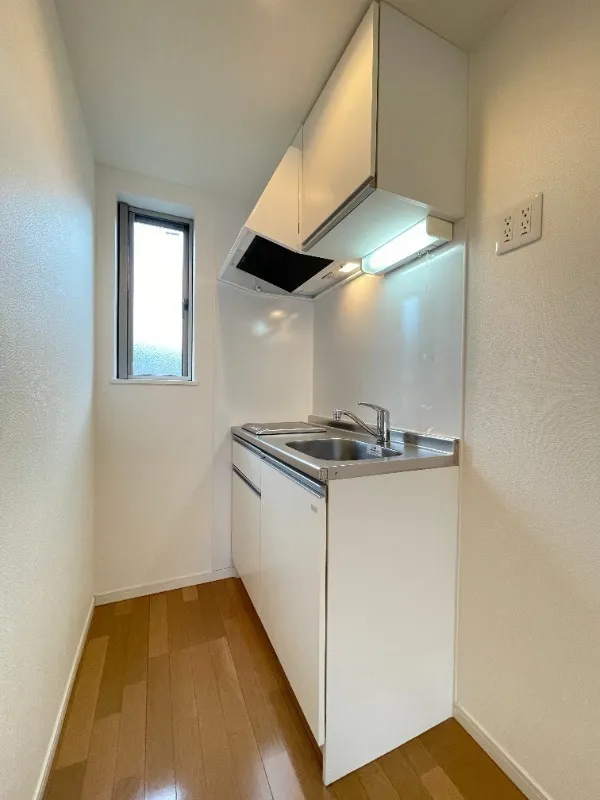 UT STAGE Togoshi - Interior - ["Apartment", "Ceiling", "Daylighting"]